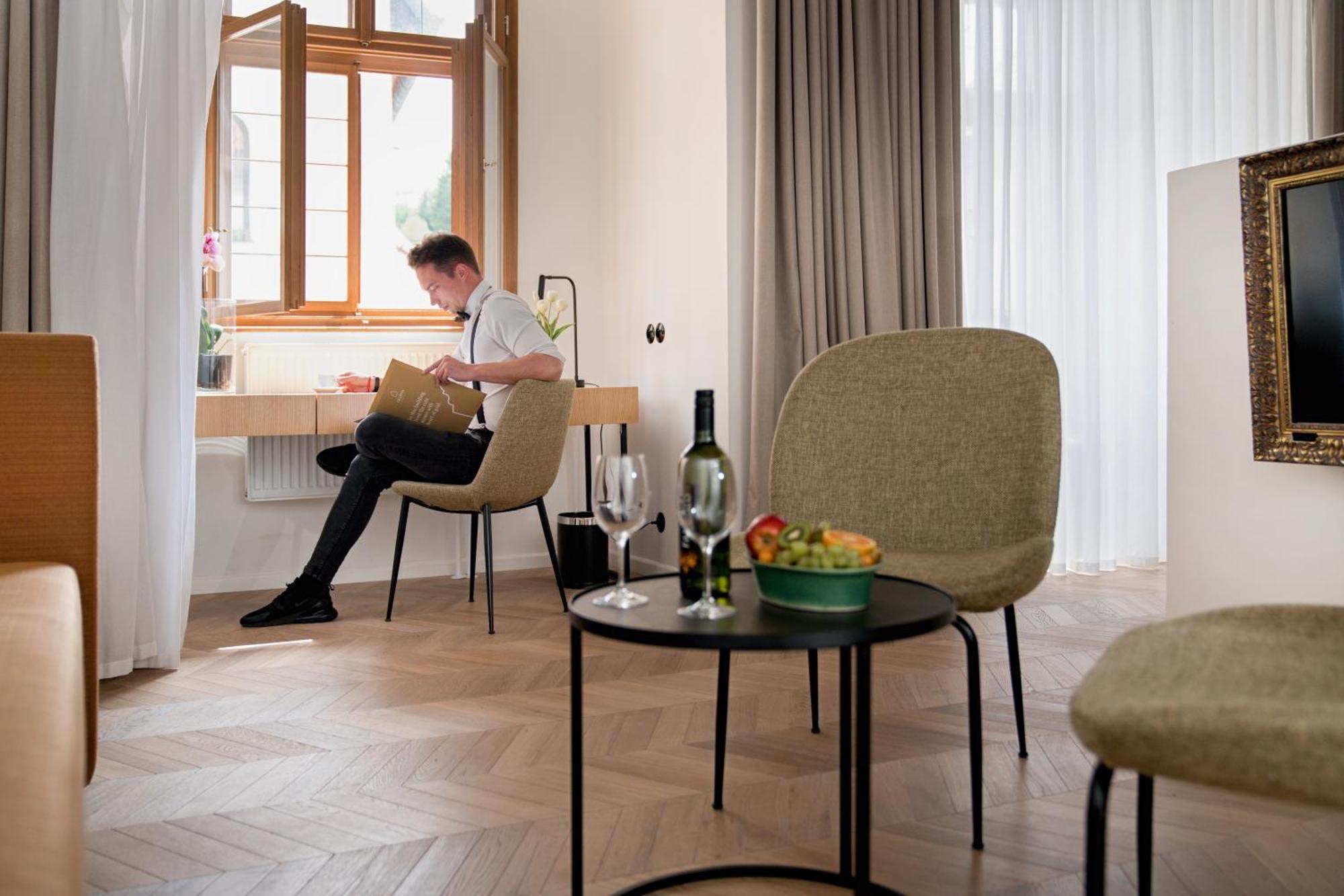 Hotel Oldinn Cesky Krumlov Exterior photo